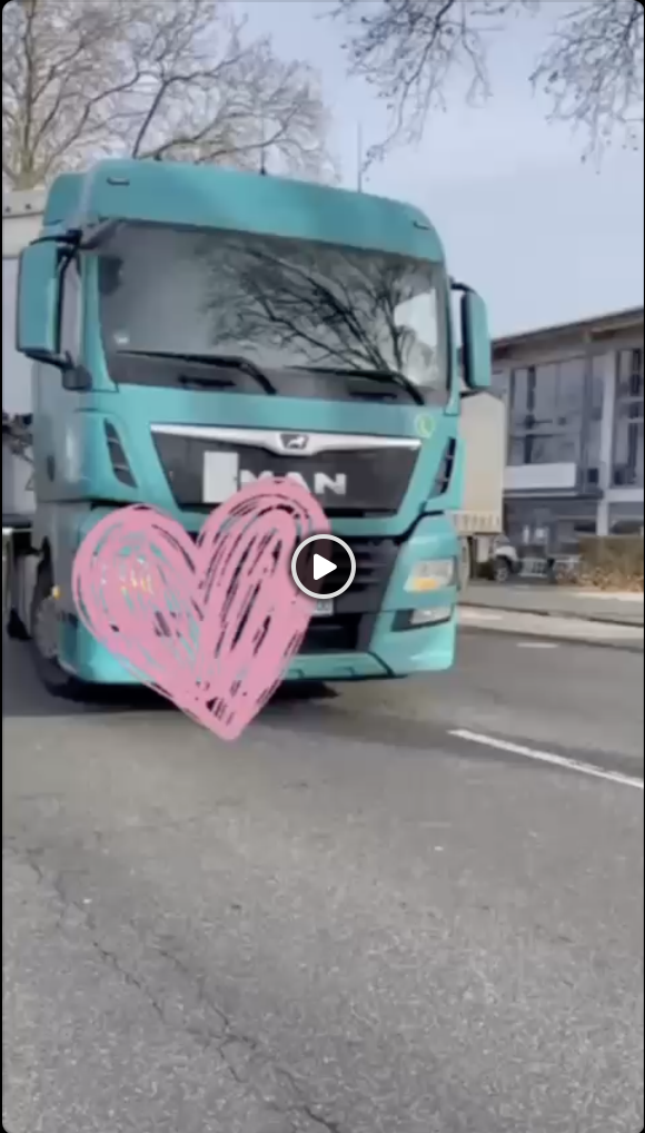 Unsere Regale sind da!